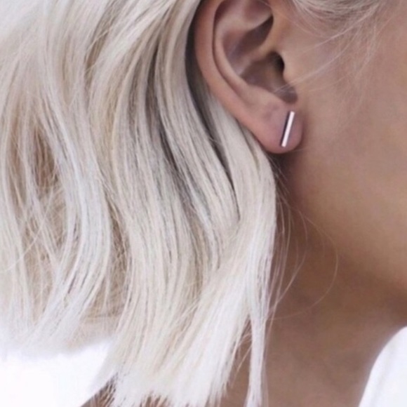 Jewelry - Silver Bar Earrings